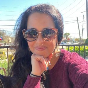 Meet your Posher, Erene